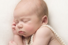 Specialised Newborn baby photographer Wirral