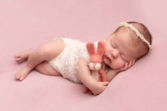 infant-photographer-near-me-wirral